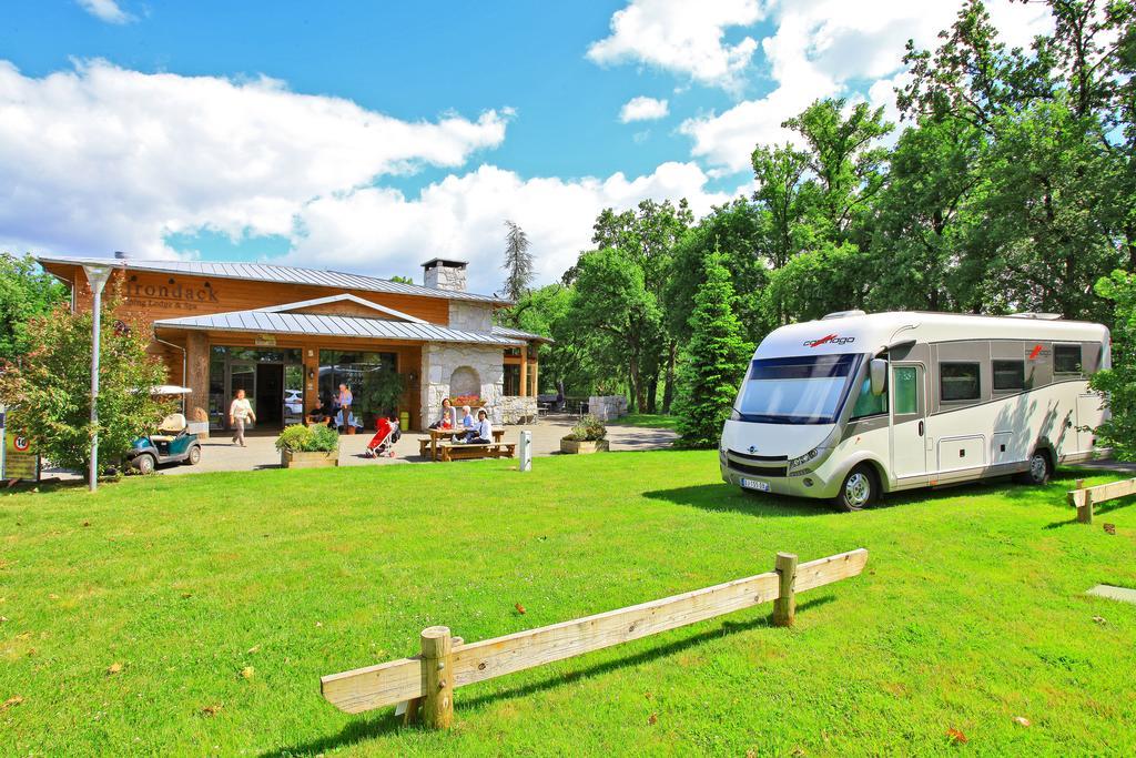 Albirondack Camping Lodge & Spa Εξωτερικό φωτογραφία