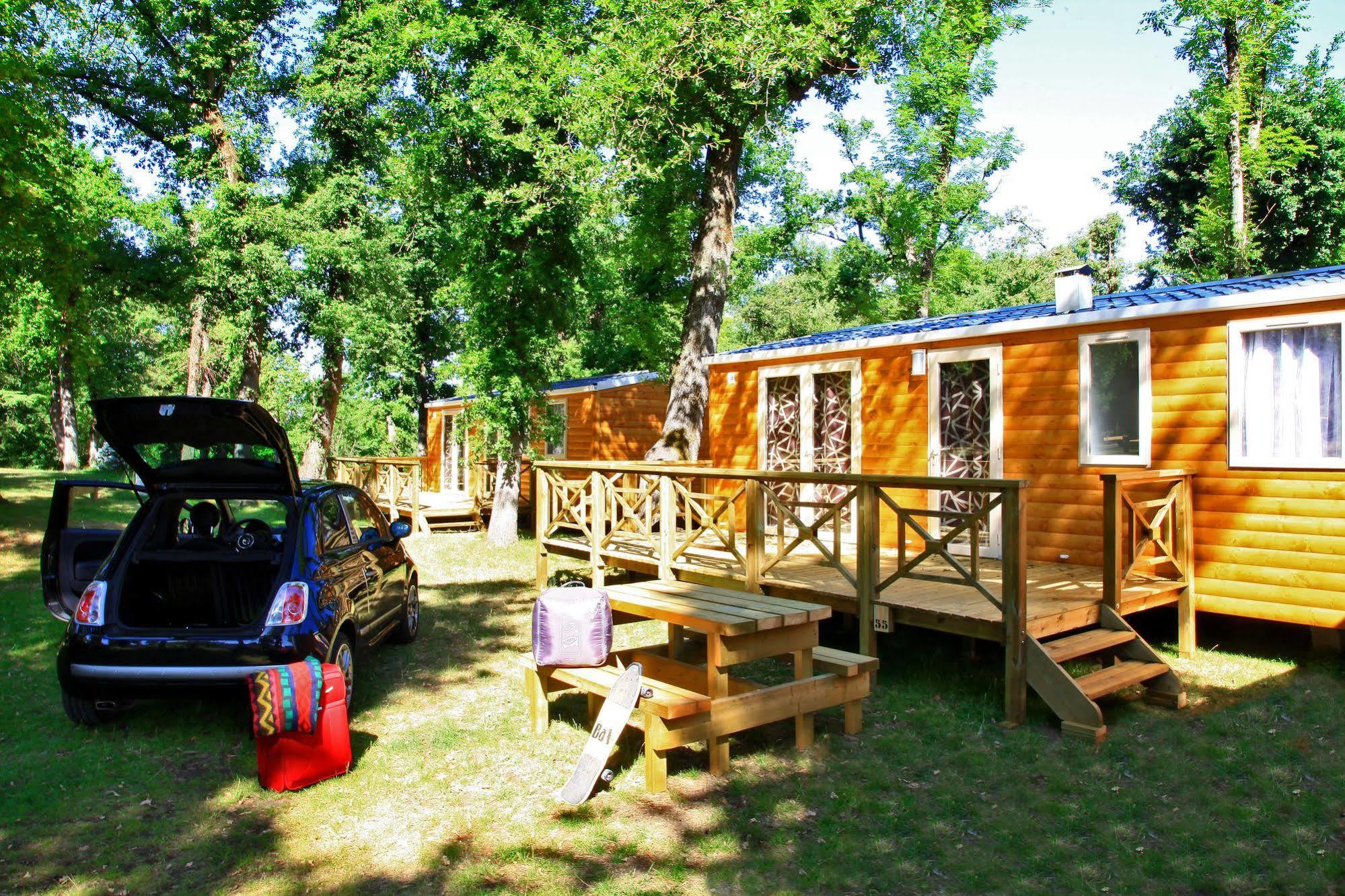 Albirondack Camping Lodge & Spa Εξωτερικό φωτογραφία