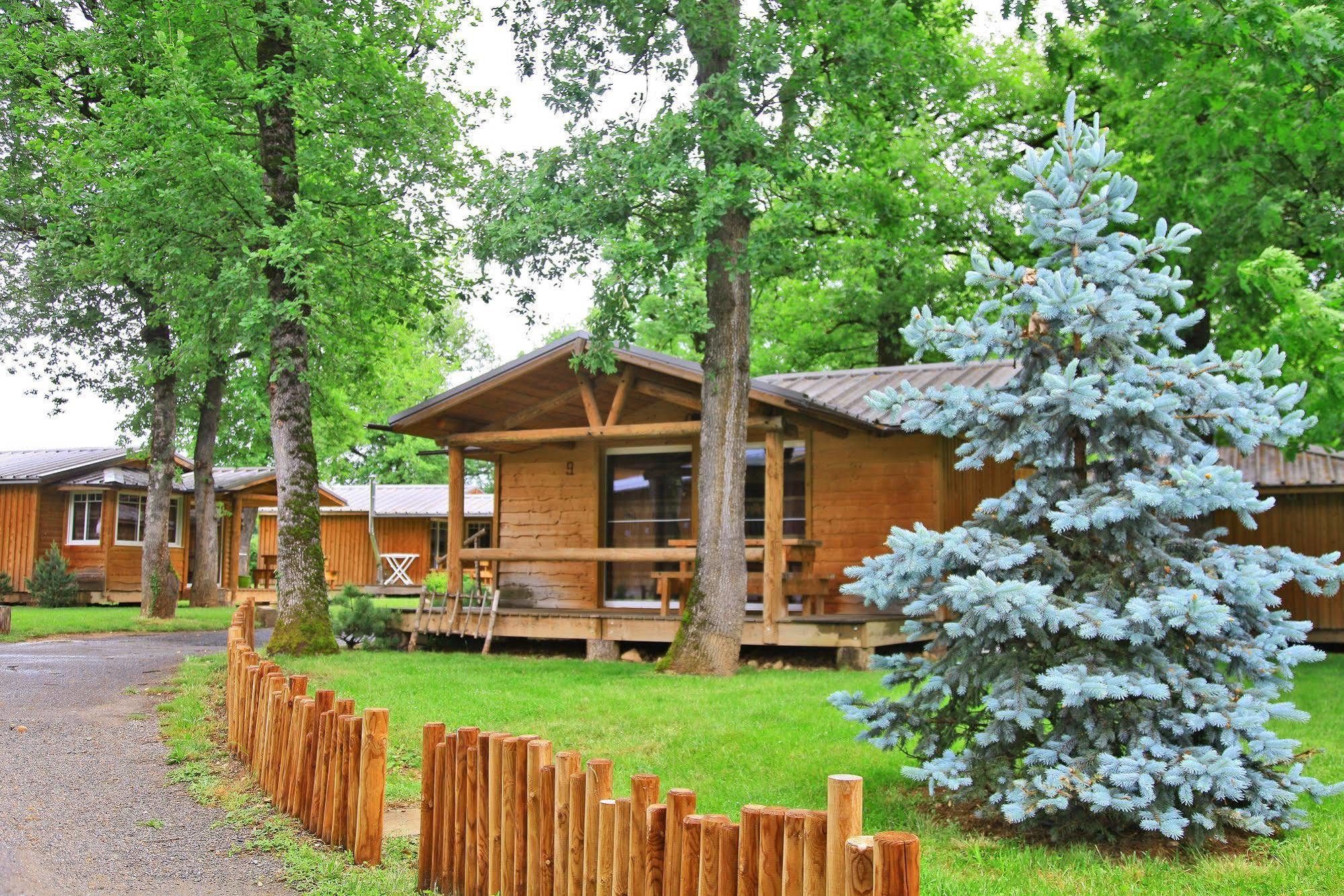 Albirondack Camping Lodge & Spa Εξωτερικό φωτογραφία